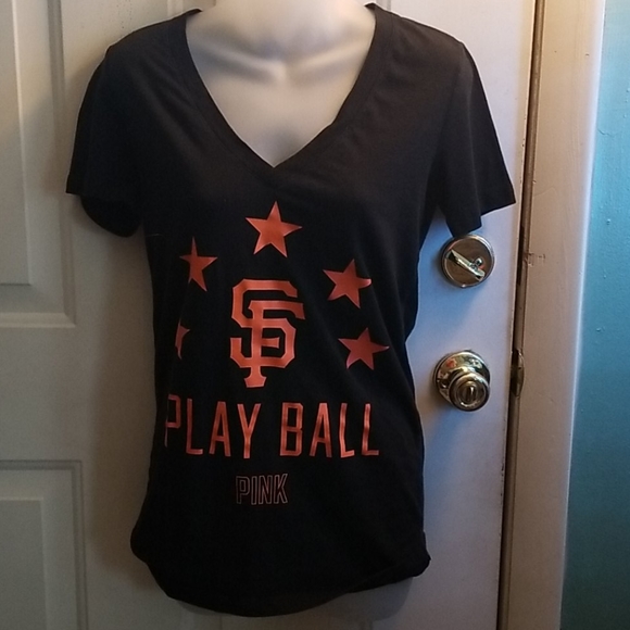 PINK Victoria's Secret Tops - 🔥🛍V.S. Pink SF Giants tee and Yoga capri set🔥